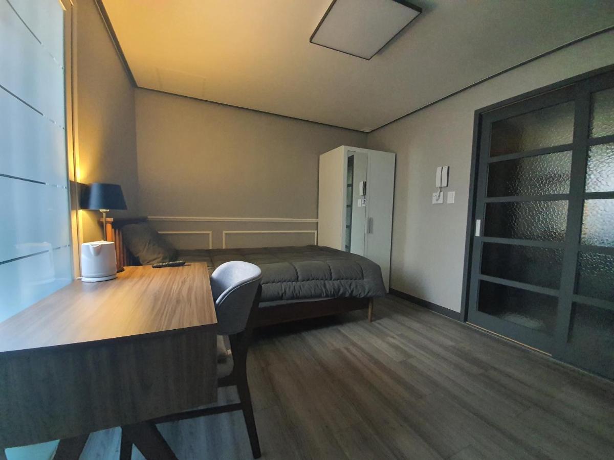 House Of Gallery In Anjirang Hotel Daegu Exterior photo