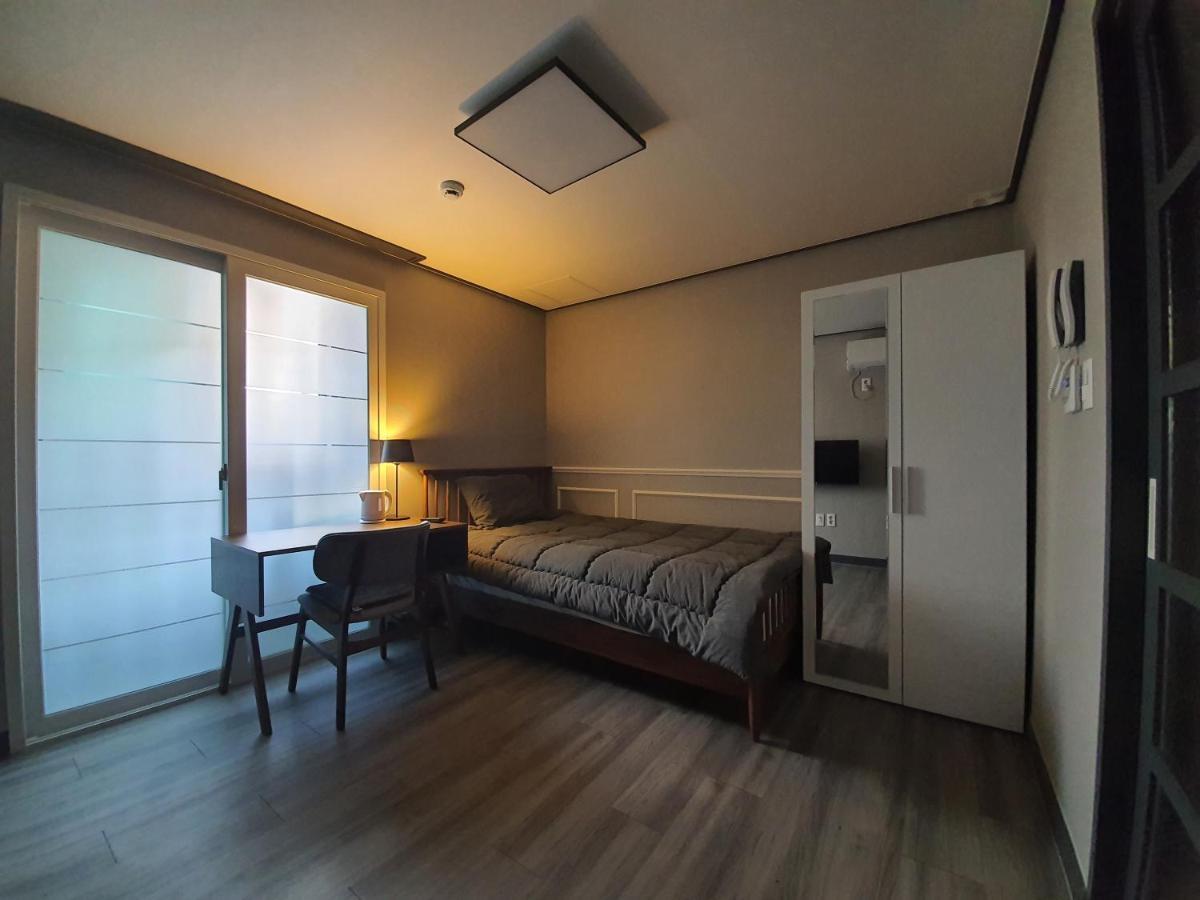 House Of Gallery In Anjirang Hotel Daegu Exterior photo